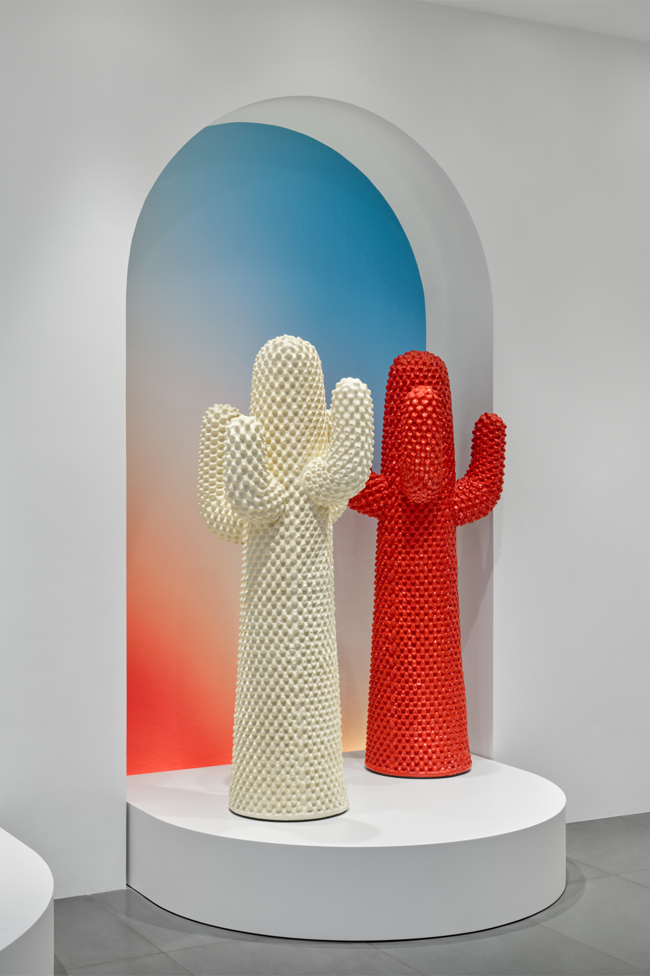 Gufram Gallery Interior Design Cactus in White and Red